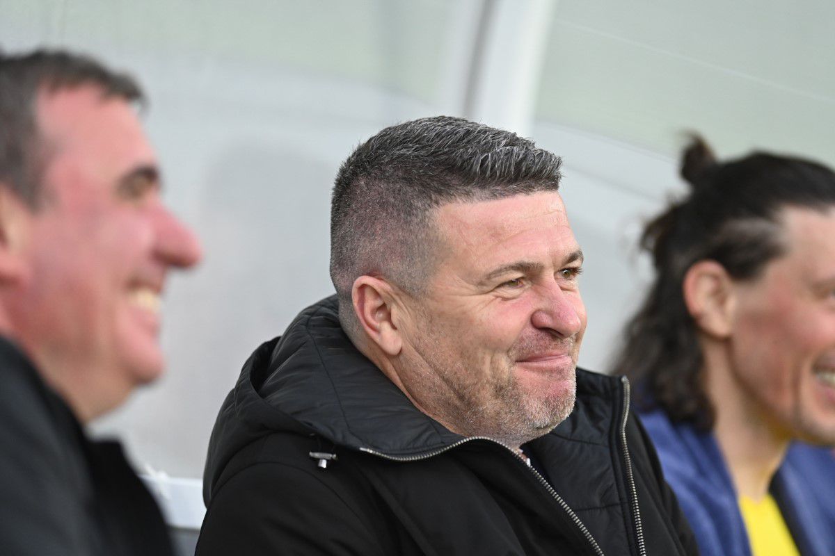 Nicolae Dică, fază serii în „Gala Mihai Neșu”: l-a ridiculizat pe Elias Charalambous » Reacția antrenorului FCSB