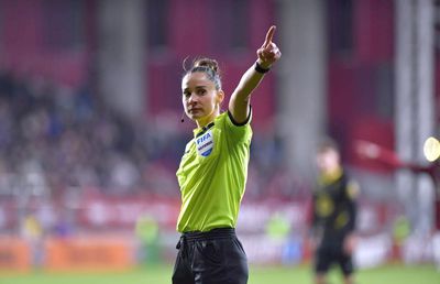 Iuliana Demetrescu va arbitra din nou un meci din Superliga » A condus ultima oară partida încheiată cu un șocant 0-8