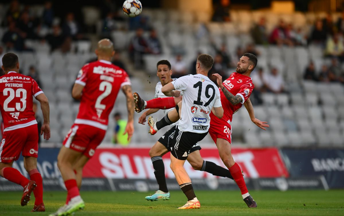 Ionel Dănciulescu a ajuns la capătul răbdării cu Dinamo: „Ține și de antrenor!”