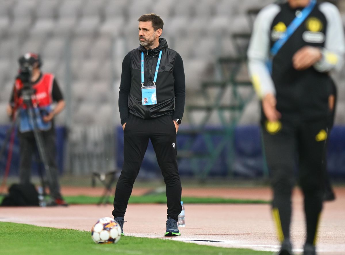 Ionel Dănciulescu a ajuns la capătul răbdării cu Dinamo: „Ține și de antrenor!”