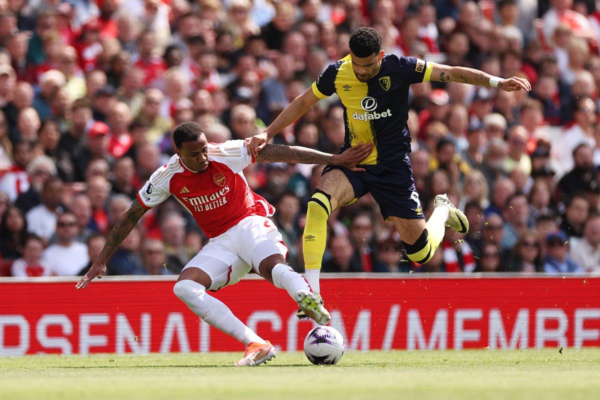 Arsenal câștigă fără emoții în fața lui Bournemouth și continuă lupta pentru titlul de campioană în Premier League