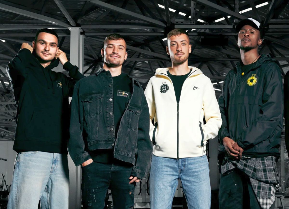 FCSB, colecție specială pentru celebrarea titlului din Superligă » „Campionii României suntem noi!”