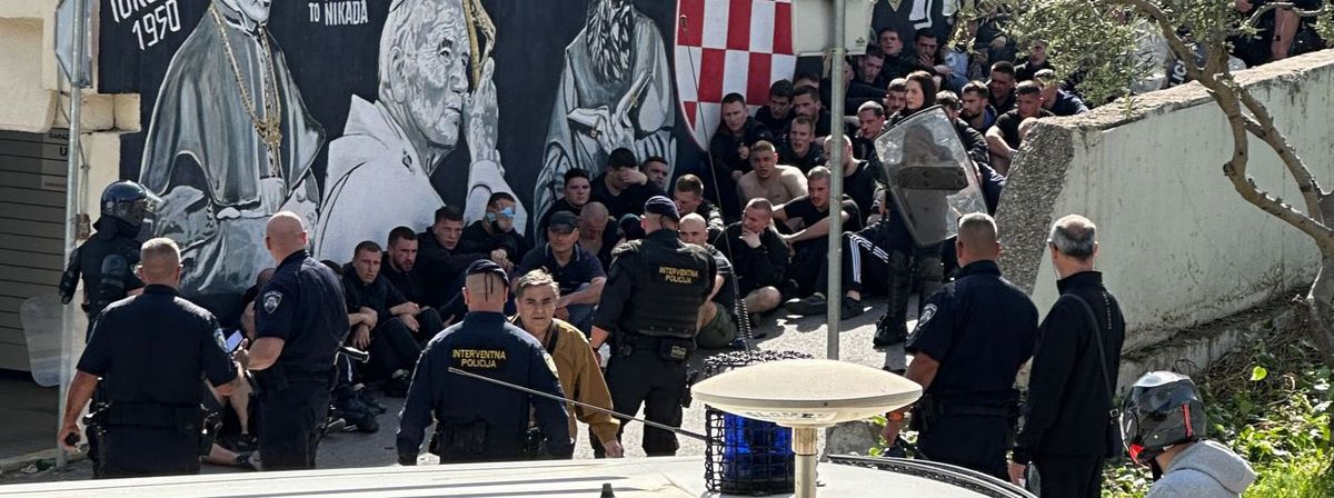 Bătaie între suporterii lui Hajduk Split și Dinamo Zagreb