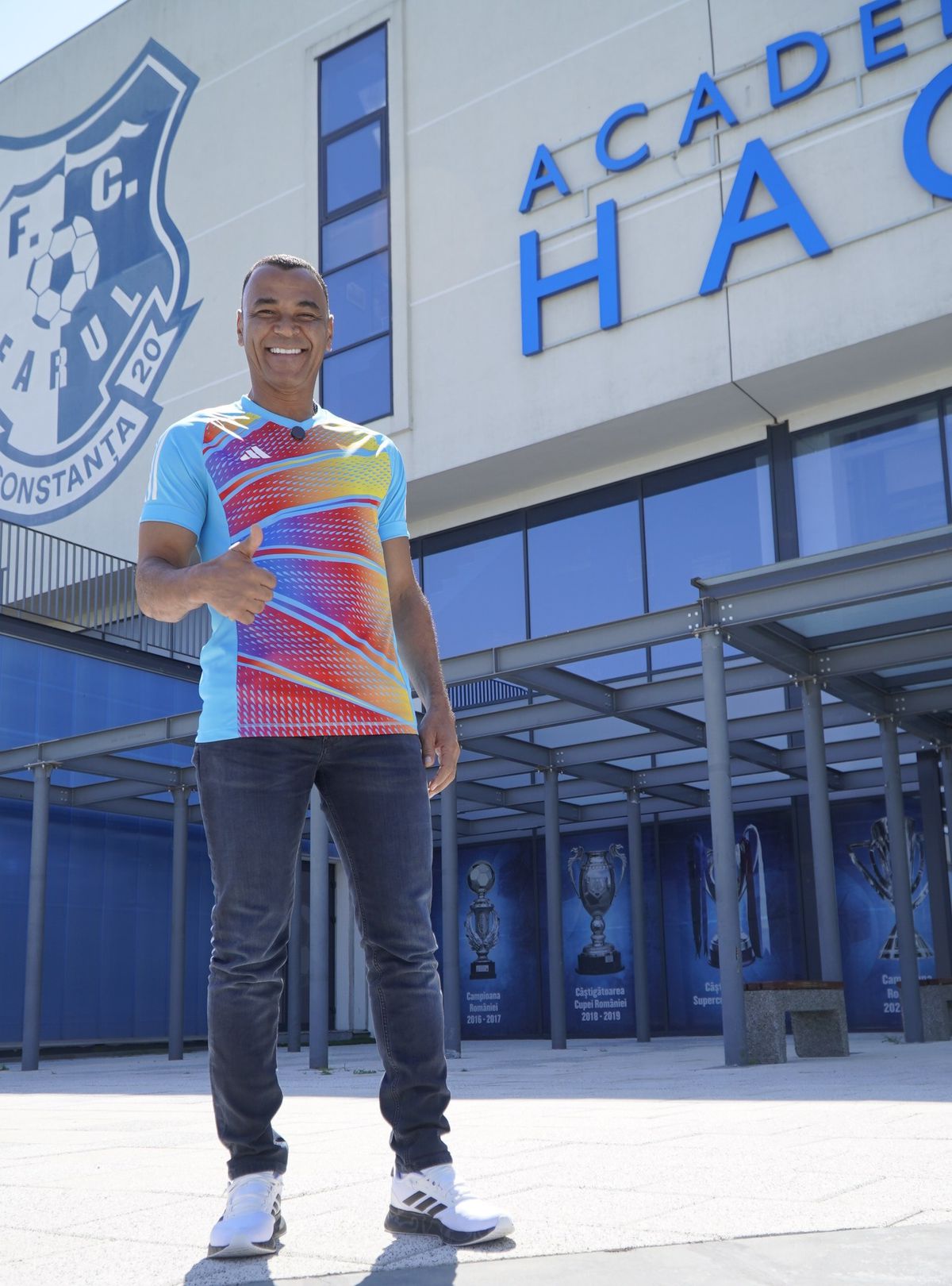 Cafu l-a vizitat pe Gică Hagi la Farul