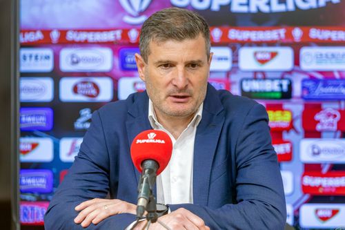 Laszlo Balint, dezlănțuit după primul eșec la Galați: „Ar trebui să-i facă statuie! Am avut 15 șuturi”
