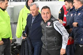 Decizia prin care Mircea Rednic pune în pericol relația cu Dinamo, în disperare de cauză să o salveze pe UTA