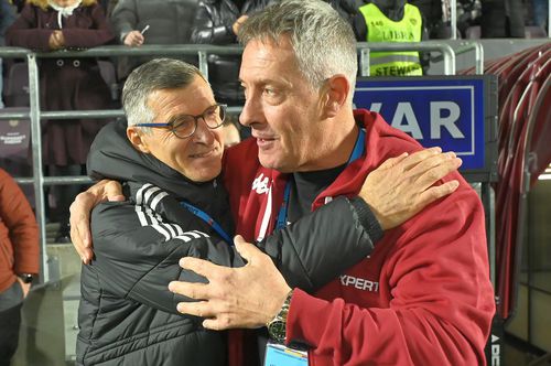 EXCLUSIV Mutarea la care nimeni nu se aștepta la Rapid! Noul antrenor favorit să-l înlocuiască pe Marius Șumudică