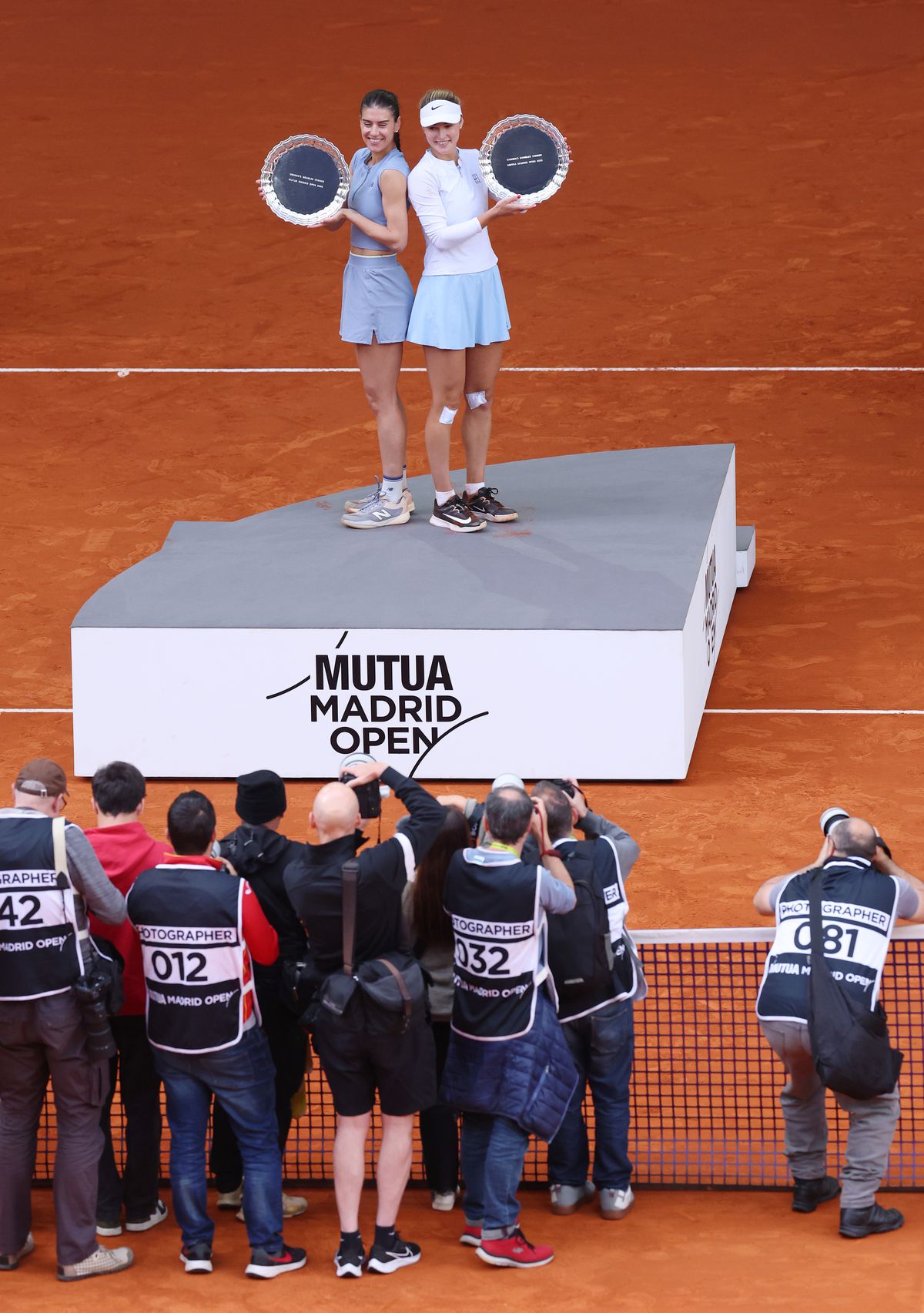 Sorana Cîrstea a „topit” publicul din Madrid: „Din respect, o să vorbesc în spaniolă” + A dezvăluit discuția cu rusoaica în vestiar: „I-am spus Annei”