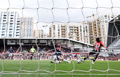Thriller în Premier League: 7 goluri în Brentford - Manchester United!
