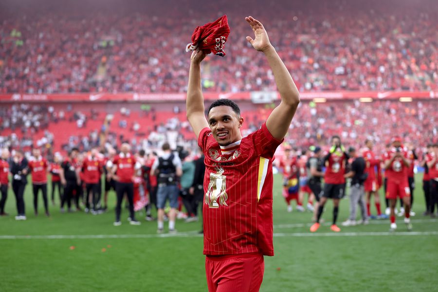 Alexander-Arnold e cerut mai devreme de Real Madrid » Condiția pusă de Liverpool