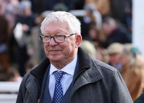 Ce a putut spune Sir Alex Ferguson despre Arsenal, în mesajul de felicitare pentru patronul lui PSG