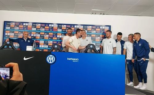 Cristi Chivu a lăsat de data aceasta scena pentru actorii în rol secundar, care au contribuit la al 21-lea titlu al lui Inter