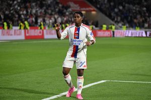 Starul împrumutat de Real Madrid la Lyon a comentat revenirea în tabăra „galacticilor”: „Fac ce-mi spune soția”