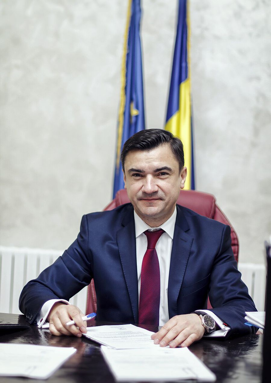 Primăria celui de-al treilea oraș al țării își face echipă de fotbal » Gruparea de tradiție, cu o istorie de 81 de ani, e cu un picior în groapă