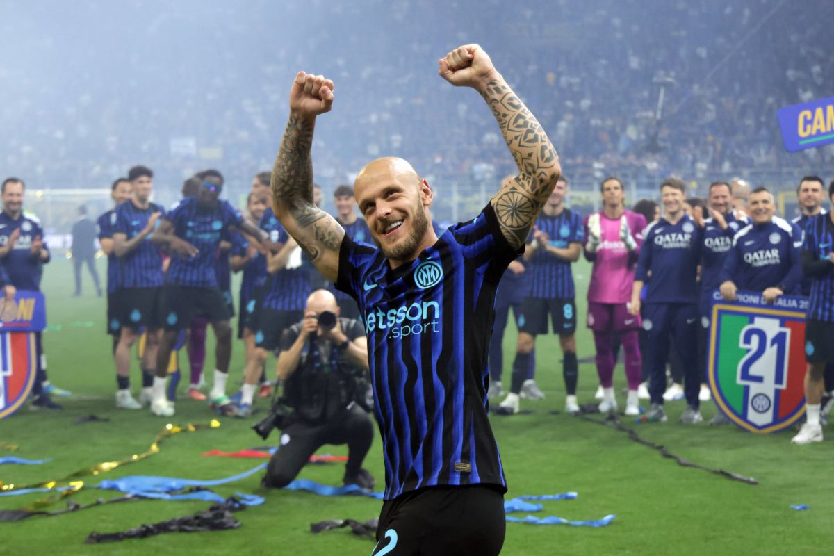 Tatăl vedetei lui Chivu la Inter e vânzător de fructe și are o relație aparte cu fiul lui: „La noi e lege!”