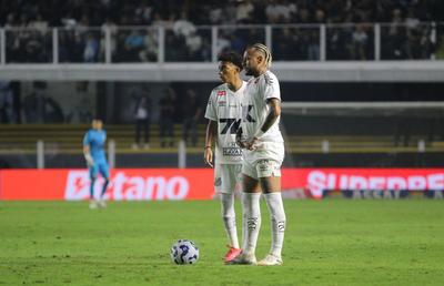 Scandal cu Neymar! L-a îmbrâncit și l-a pălmuit Robinho jr, iar motivul e uluitor!