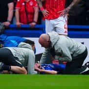 Jesse Derry, debutantul lui Chelsea, a primit oxigen pe teren după o accidentare horror // Imago Images