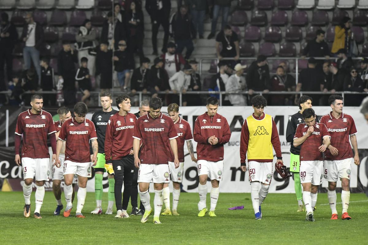 „Rușine să vă fie!” » Ce s-a întâmplat pe gazon, imediat după Rapid - CFR Cluj