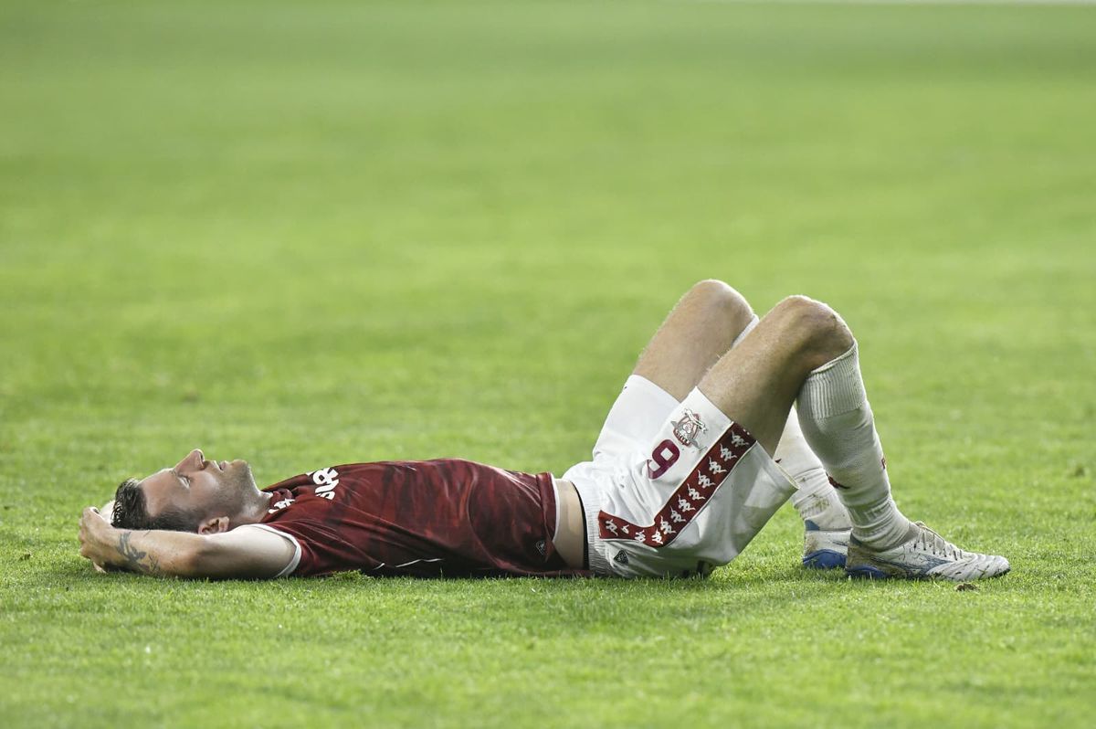 „Rușine să vă fie!” » Ce s-a întâmplat pe gazon, imediat după Rapid - CFR Cluj