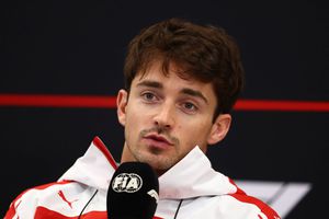 Charles Leclerc și Max Verstappen, penalizați după Marele Premiu de la Miami! Monegascul a coborât pe locul 8