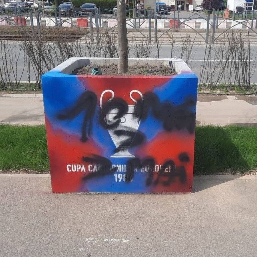 Înainte de aniversarea Stelei, dinamoviștii au vandalizat un mesaj din Ghencea: „10 mai > 7 mai”