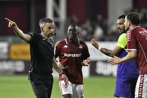 Penalty cu semne de întrebare în Rapid - CFR Cluj: fază discutată intens în Giulești