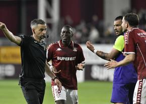 Penalty cu semne de întrebare în Rapid - CFR Cluj: fază discutată intens în Giulești