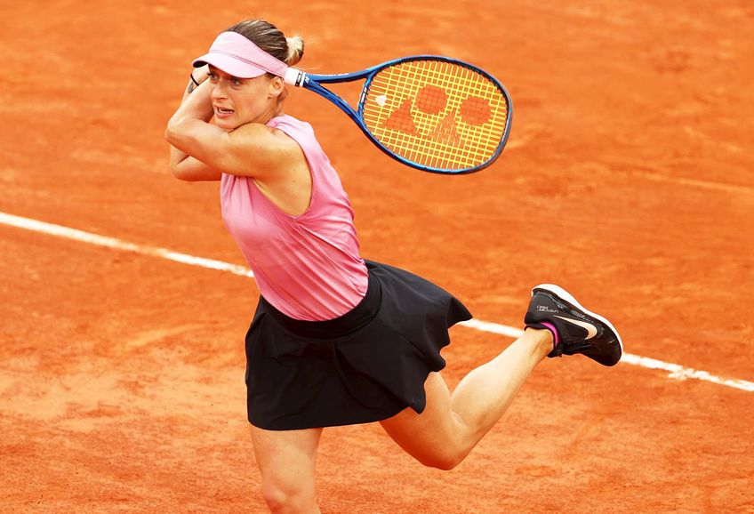 Ana Bogdan (28 de ani, 102 WTA) a pierdut cu Paula Badosa (23 de ani, 35 WTA), scor 6-2, 6(4)-7, 4-6, în turul 3 de la Roland Garros.