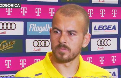 Denis Alibec cere unitate după eșecul din Muntenegru: „Poate nu suntem îndeajuns de buni, dar doar așa putem face ceva”