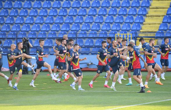 Două schimbări în formula de start a României » Iordănescu a modificat în defensivă