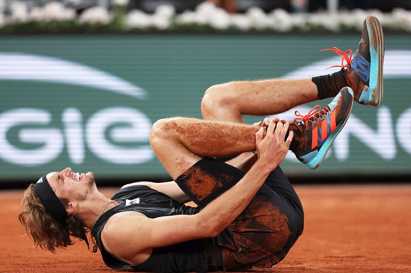 Alexander Zverev, accidentat la Roland Garros // foto: Guliver/gettyimages