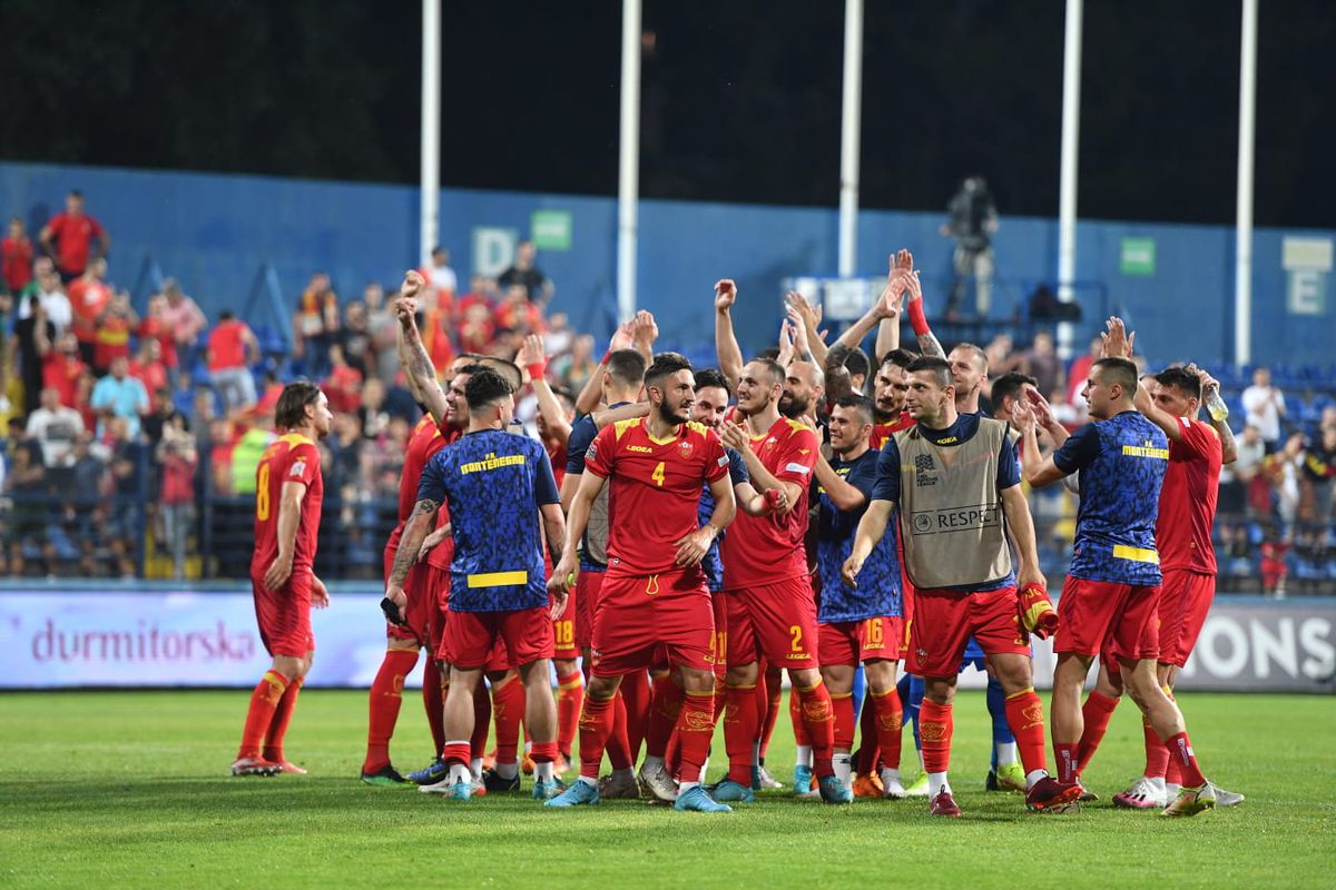 Cornel Dinu pune tunurile pe selecționer după eșecul rușinos din Muntenegru: „Mai bine îți dai demisia, dacă e așa! Criteriile angajării sale nu țin de fotbal”