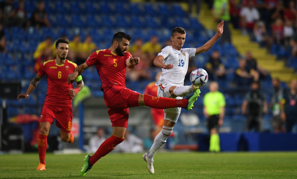 Cornel Dinu pune tunurile pe selecționer după eșecul rușinos din Muntenegru: „Mai bine îți dai demisia, dacă e așa! Criteriile angajării sale nu țin de fotbal”