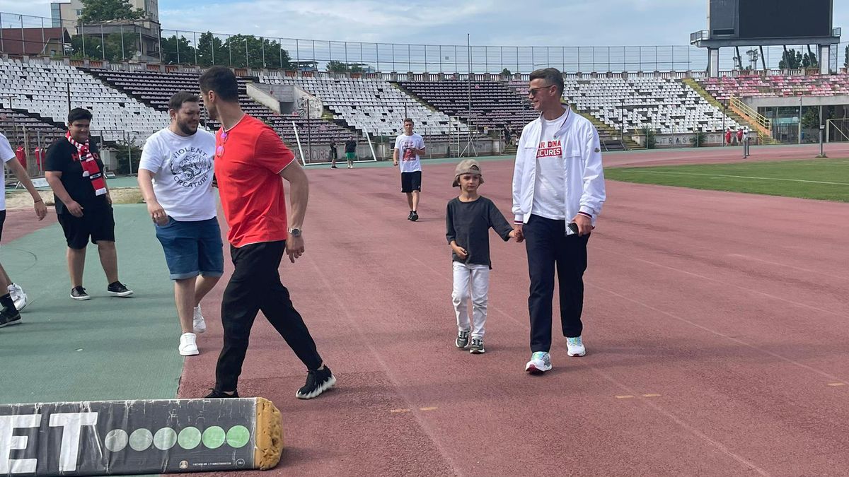 Dinamo sărbătorește promovarea în Ștefan cel Mare