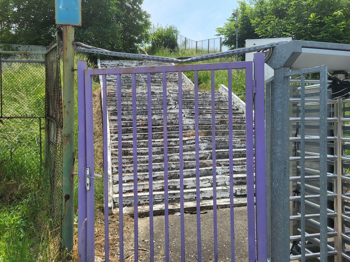 Imaginile rușinii! Așa a ajuns al 2-lea cel mai mare stadion din România