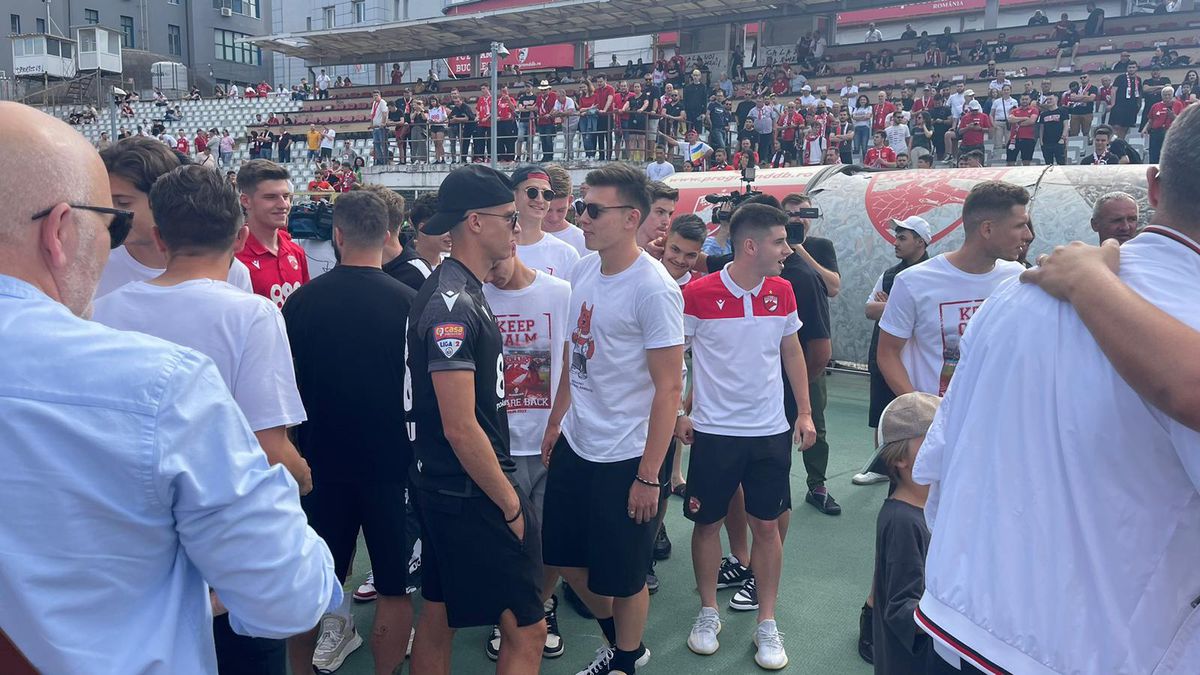 Dinamo sărbătorește promovarea în Ștefan cel Mare