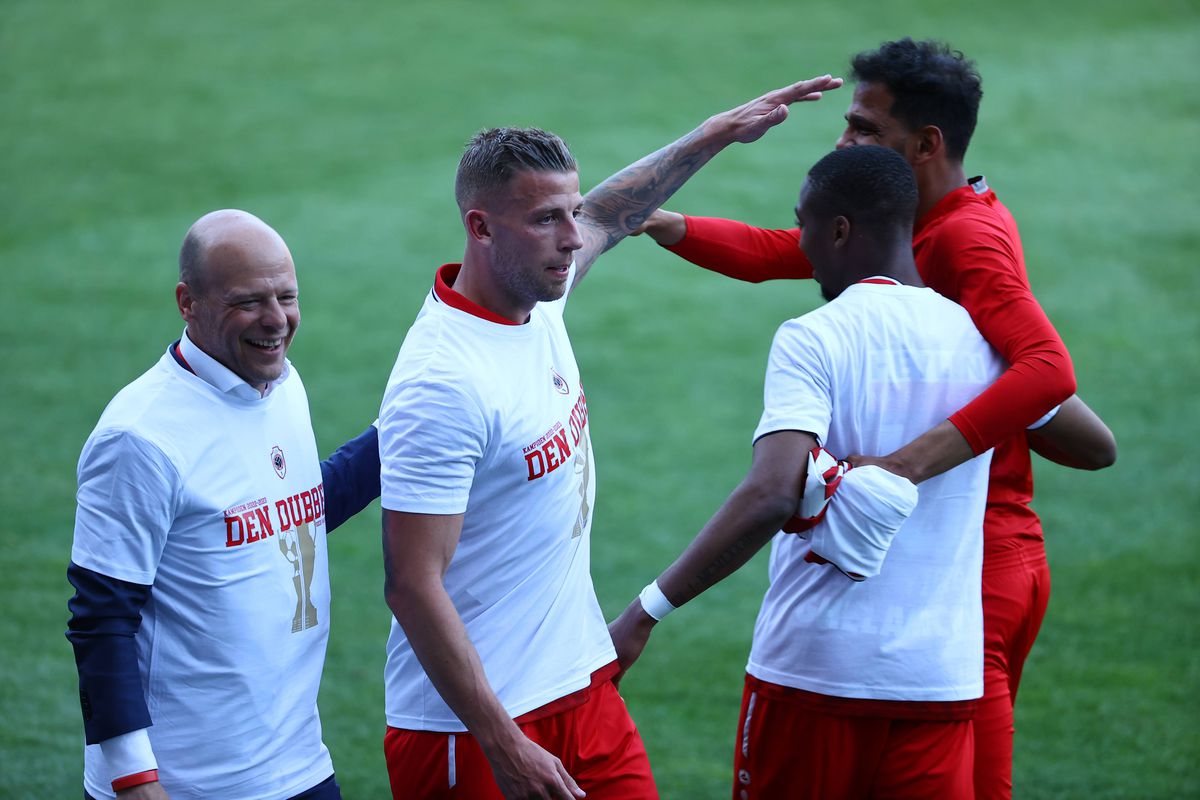 Ultimă etapă uluitoare în Belgia » Luptă în 3 pentru titlu, campioana schimbată de 5 ori în 90 de minute! Golul decisiv a venit în prelungiri