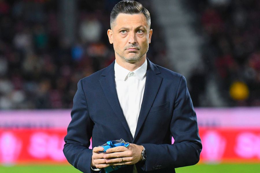 Mirel Rădoi Mirel Rădoi impune DOUĂ condiții pentru a o prelua pe Universitatea Craiova » GSP are toate detaliile de la negocieri