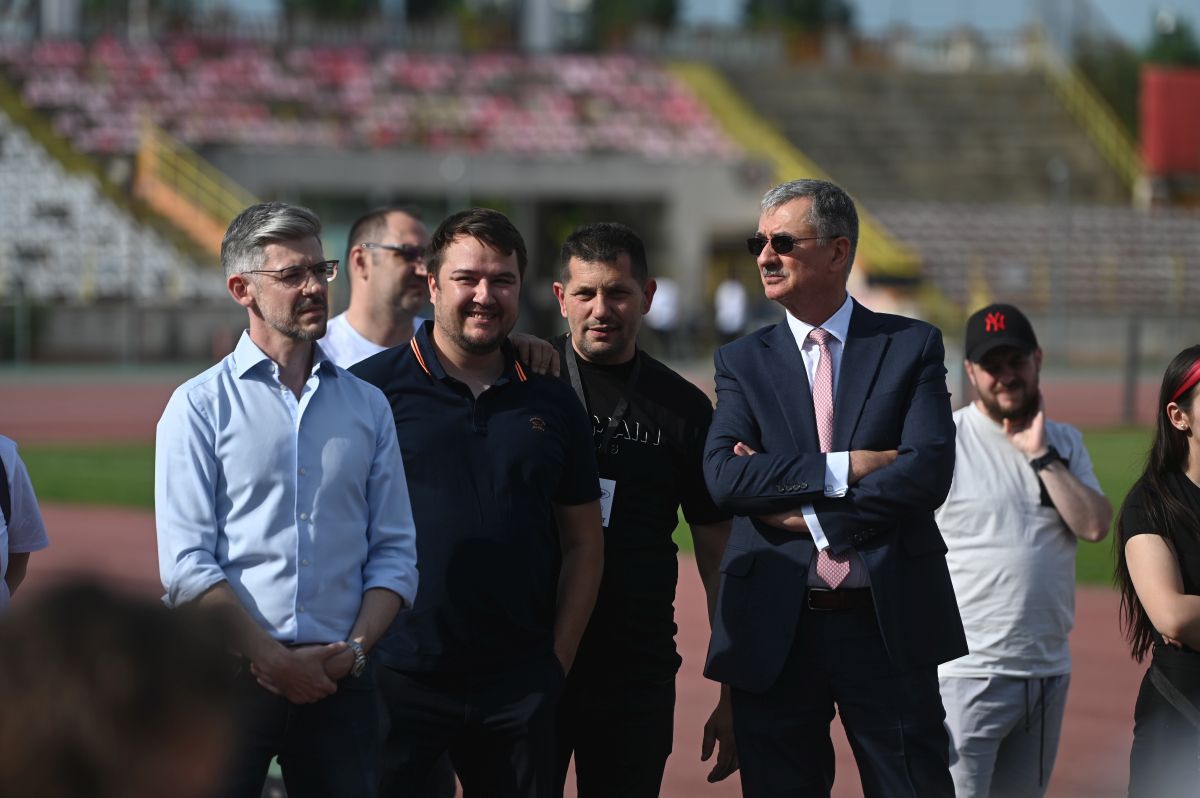 Dinamo sărbătorește promovarea în Ștefan cel Mare