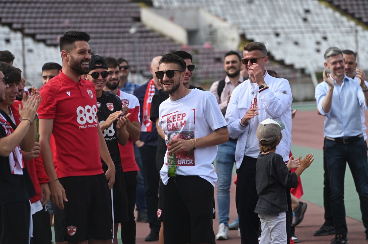 Dinamo sărbătorește promovarea în Ștefan cel Mare