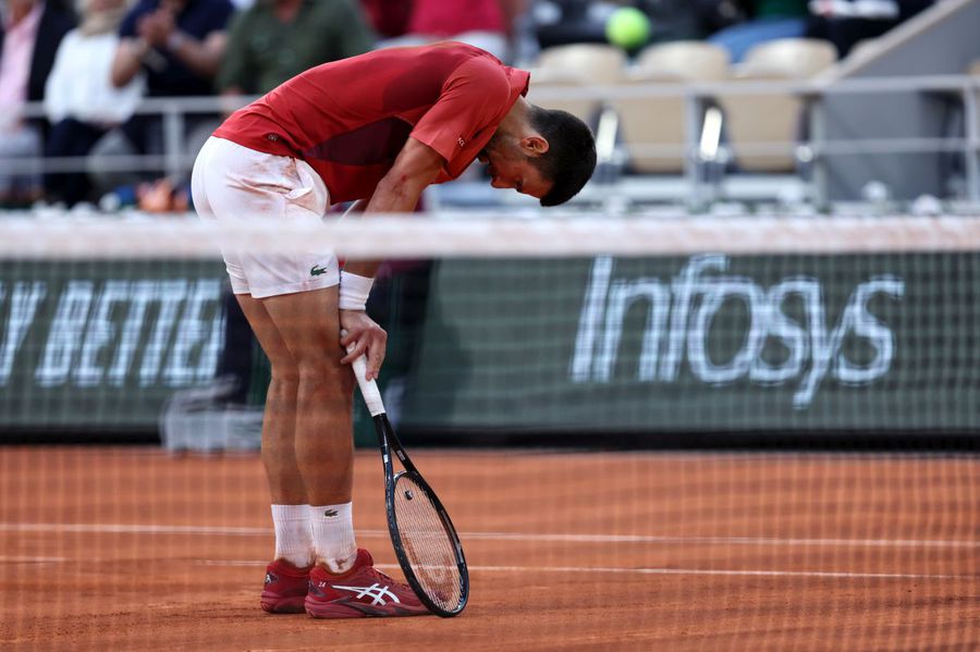 Novak Djokovic s-a retras de la Roland Garros! Verdict dur al medicilor, după RMN-ul efectuat azi