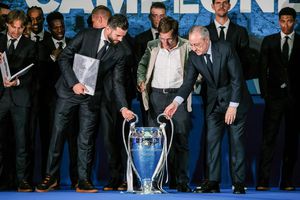La Decimoquinta este în vitrină » Real Madrid a pus trofeul Ligii Campionilor lângă celelalte 14