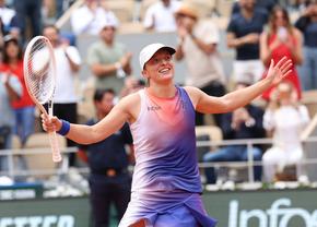 Iga Swiatek, o nouă demonstrație de forță la Roland Garros! A pierdut doar două game-uri în „sferturi”