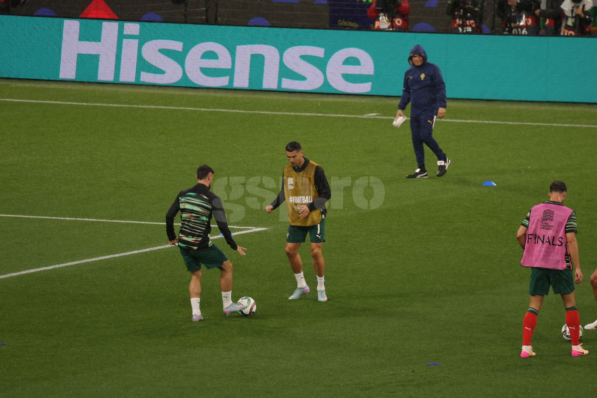 UEFA nu vrea să mai vadă astfel de momente, dar n-a putut fi evitat! Ce s-a întâmplat înainte de Germania - Portugalia