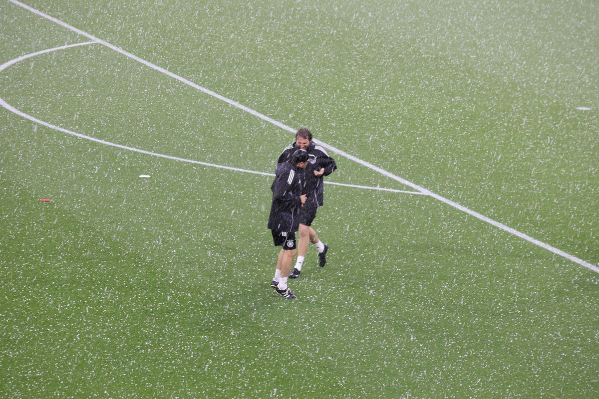 Grindină și cod roșu in germania