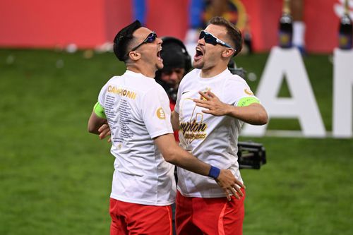 VIDEO EXCLUSIV „Din cauza asta nu câștigam campionatul” » 8 vești din interiorul FCSB: o decizie inedită