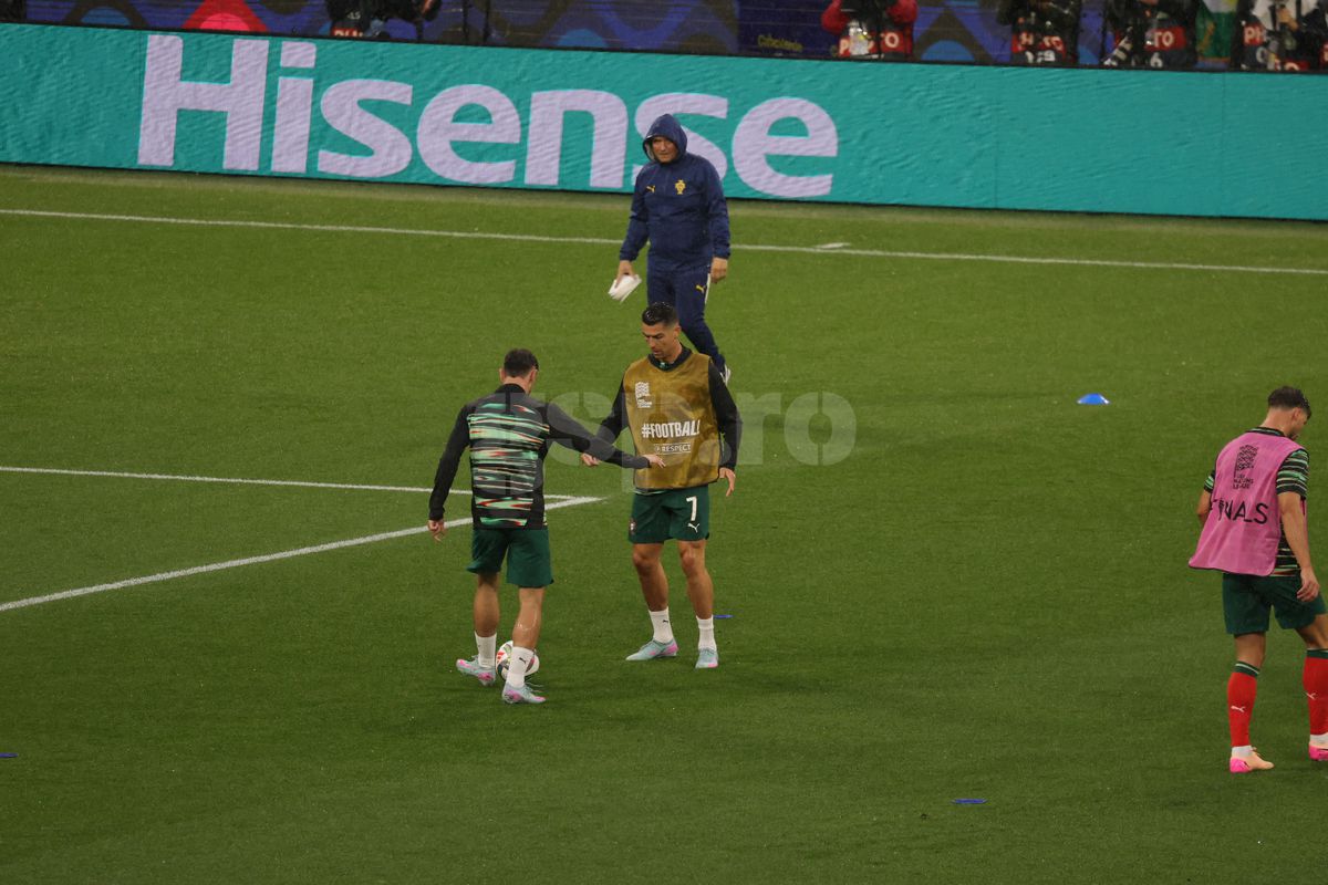 UEFA nu vrea să mai vadă astfel de momente, dar n-a putut fi evitat! Ce s-a întâmplat înainte de Germania - Portugalia