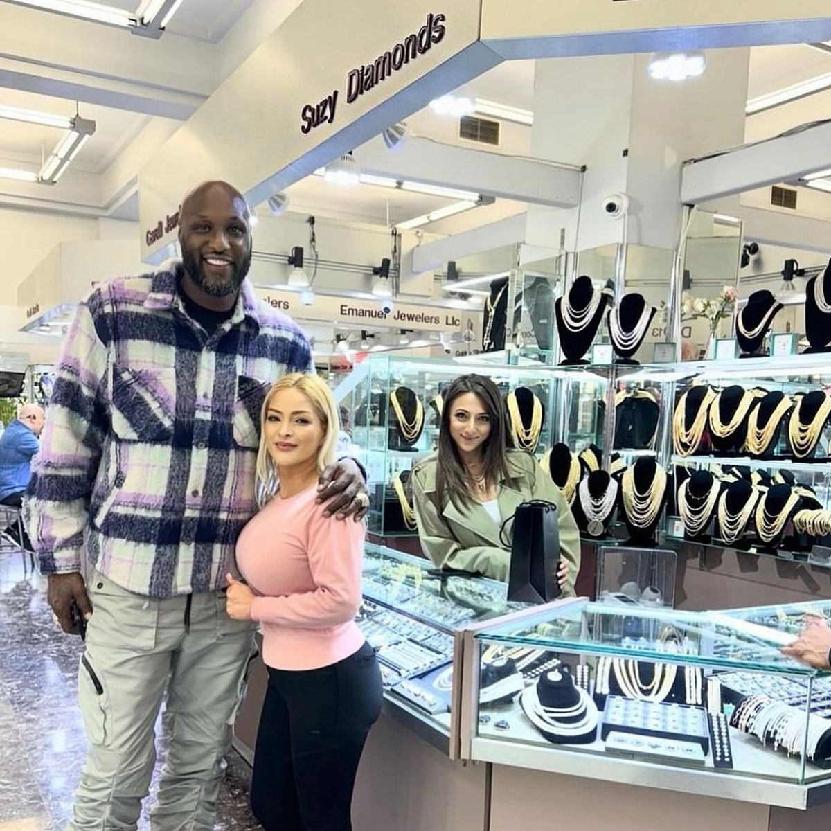 Prăbușirea fostei vedete din NBA: a divorțat de Khloe Kardashian, iar acum a fost evacuat din casă » „Am risipit pe droguri cam 100 de milioane de dolari”