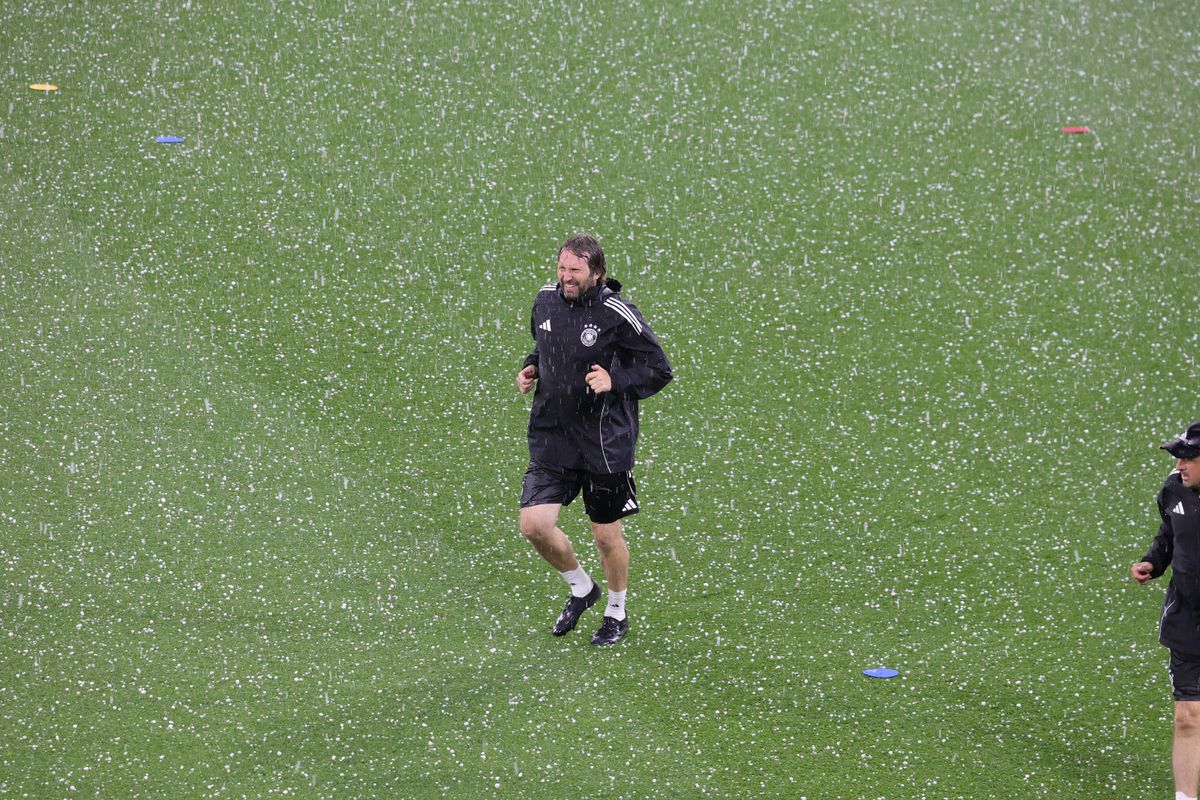 Grindină și cod roșu in germania