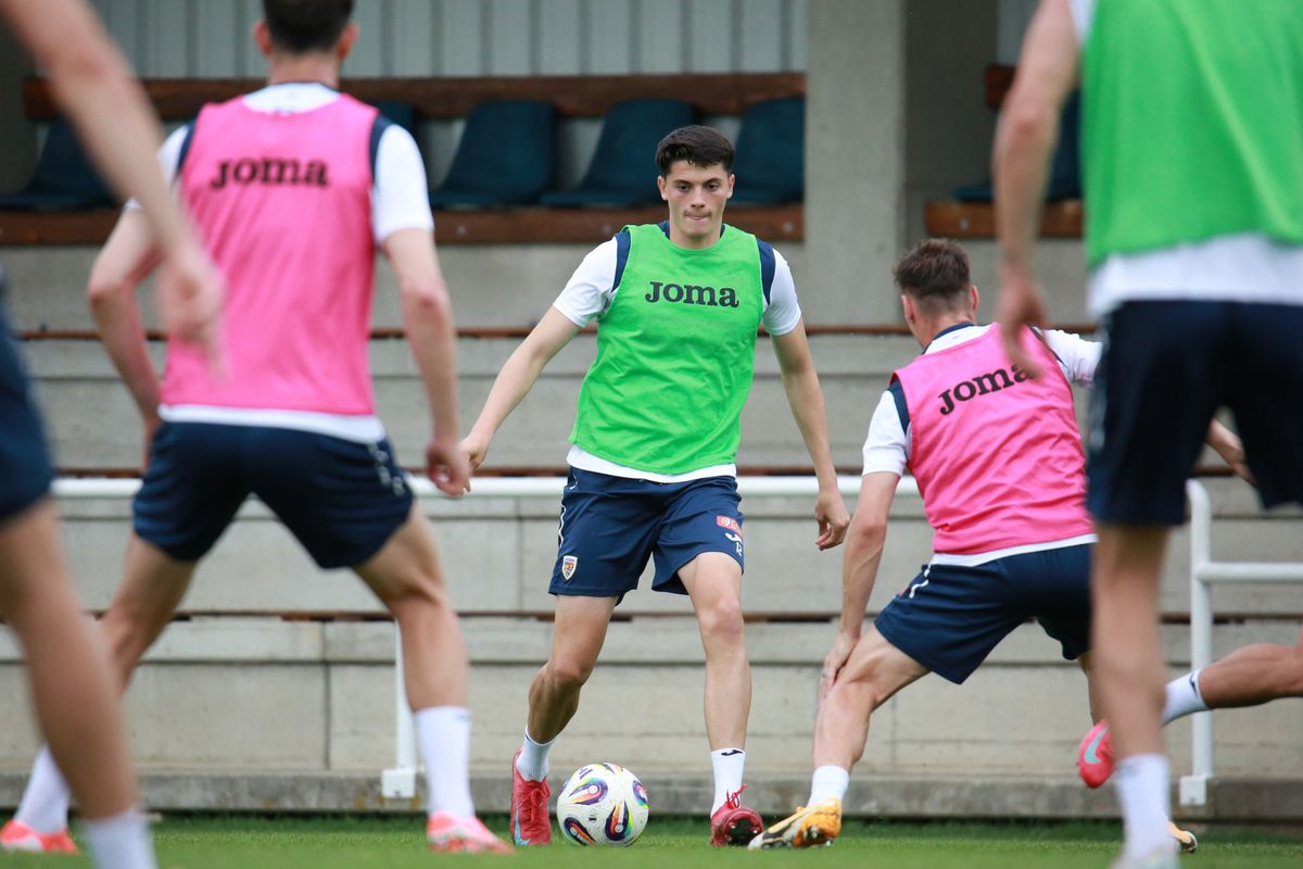 De la baraj, direct în cantonamentul din Austria » Jucătorul a răspuns azi convocării lui Pancu